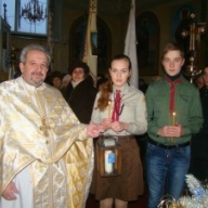Вифлеємський вогонь у храмі Воскресіння Господнього в Жидачеві Вифлеємський вогонь у храмі Воскресіння Господнього в Жидачеві