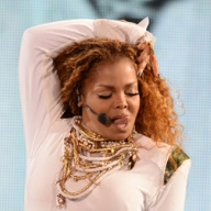 Певица Джанет Джексон перенесла операцию Певица Джанет Джексон перенесла операцию