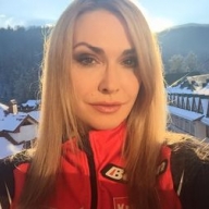 Ольга Сумская в ярком бикини искупалась в проруби (фото) Ольга Сумская в ярком бикини искупалась в проруби (фото)