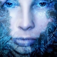 В Донбассе девушка из-за мороза впала в кому и умерла В Донбассе девушка из-за мороза впала в кому и умерла