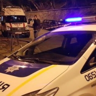 В Киеве подорвали автомобиль Парасюка В Киеве подорвали автомобиль Парасюка