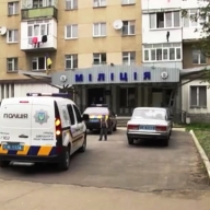 У Новому Роздолі не вистачає порядку і міліції У Новому Роздолі не вистачає порядку і міліції