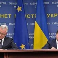 ЄС виділив 97 млн. євро на підтримку децентралізації в Україні ЄС виділив 97 млн. євро на підтримку децентралізації в Україні
