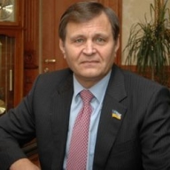 Генпрокуратура вызвала Ландика на допрос из-за обвинений Ефремова Генпрокуратура вызвала Ландика на допрос из-за обвинений Ефремова