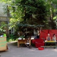 Скандал в Одессе: переселенцы устали надеяться на власть и захватили дом Скандал в Одессе: переселенцы устали надеяться на власть и захватили дом