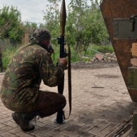 В Широкино бойцы попали под снайперский огонь – военные В Широкино бойцы попали под снайперский огонь – военные