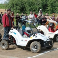В Мариуполе прошли соревнования по параллельным гонкам на мини-багги (ФОТО, ВИДЕО)